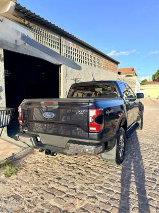 FORD RANGER 3.0 V6 TURBO DIESEL CD XLT 4X4 AUTOMÁTICO
